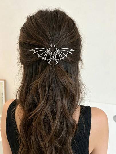 3/1pc Halloween Bat Wings Skull Pentagram Decoration, Alloy Metal Material, Strong Grip Anti-Slip, Gothic Punk Style, Shark Hair Clip, Halloween Cosplay Party Autumn Festival Hair Accessory, Carnival Party Daily Autumn Personalized Accessory, Gift For Friends, Women Hair Accessory