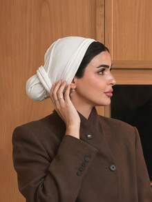 1pc Women's Instant Classic Basic Solid Color Hijab, Multi-Way Wearable Adjustable Versatile Elastic Turban, Modal Fabric, Comfortable Soft Skin-Friendly, Suitable For Daily Wear, Sports, Yoga - White - View 4