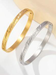 Wheat Ear Twill Engraved Buckle Bracelet, Feather Pattern Embossed, 18K Gold Plated Vintage Luxury Women's Bangle - Yum - View 1