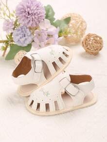 Infant Pre-Walking Shoes 0-18 Months, Summer Closed-Toe Floral Embroidered Sandals, Breathable Casual Girls Daily Shoes - White - View 4