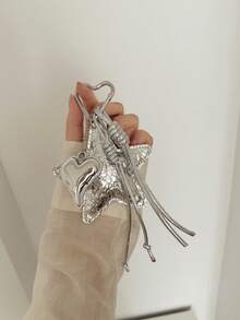 1pc + Silver Pentagram Heart Key Pendant, Glossy PU Pentagram Accessory With Heart Metal Clasp And Braided Hanging Rope Design, Suitable For Bag Decoration, Key Charm, Daily Matching, Can Hang Keys, Bags, Suitable As Christmas Gift, Mother's Day Gift, Birthday Gift, Birthday Surprise - Silver - View 4