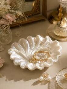 1pc Elegant Shell-Shaped Jewelry Tray, Luxury Vanity Storage Box For Rings, Earrings And Necklaces, Bedroom Dresser Decor Small Accessory Dish, Fashion Home Decor Gift - Multicolor - View 9