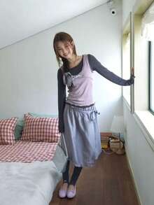 New Women's Minimalist Long Sleeve T-Shirt + Patchwork Frill Trim Layering Tank Top 2 Pieces Set - Grey - View 7