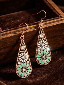 1 Pair Vintage Floral Teardrop Earrings For Women, Bohemian Green Enamel Flower Pendant Earrings, Unique Exaggerated Earrings, Party Holiday Gift Jewelry - Mint Green Vintage Earrings - View 1