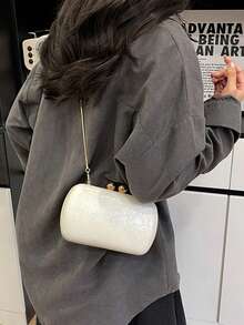 極簡輕奢優雅方盒手拿包 素色啞光金雙球形鎖扣 金屬鏈條單肩斜跨包 - 白色 - 查看 4