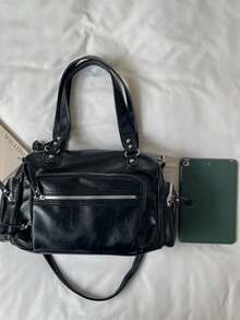 Bolso Tote de tela brillante desgastada con múltiples bolsillos y detalle de cremallera, estilo relajado y casual, gran capacidad holgada, adecuado para ir al trabajo, compras, viajes y salidas, diseño vintage de nicho horizontal - Negro - Ver 3