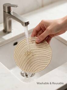 12pcs, Gold Hollow PVC Drink Coasters, Washable Table Decor, Non-Slip Tableware Mat, Breathable Heat Dissipation Cup Holder, Lightweight And Easy To Store, Suitable For Restaurant, Cafe, Homestay, Fit For Afternoon Tea, Holiday, Party, Gathering, Birthday, Wedding, Dinner - Multicolor - View 5