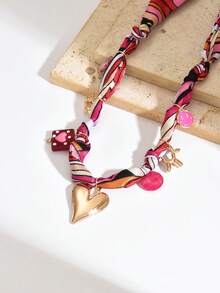 Vintage Elegant Versatile Creative Design Metal Heart Flower Geometric Round Square Pendant Scarf Necklace Suitable For Women's Daily - Multicolor - View 3