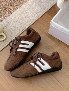 2026 New Women's Flat Lightweight Comfortable Sports Outdoor Casual Running Skate Shoes For Students - Brown - View 6