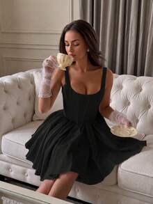 Floreya Spring/Summer French Elegant Waist-Defining Slimming Square Neck Cami Mini Dress For Dating And Parties, White Dress, Summer Dress Black Party - Black - View 3