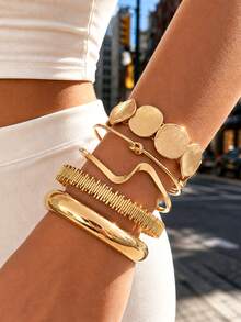 5pcs/Set Retro Exaggerated Luxury Geometric Pattern Wide Metal Bangle Bracelet Set, Suitable For Daily Wear And Gift - Yellow Gold - View 1