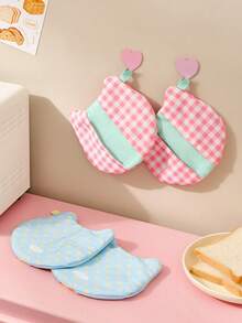 1pc 13x15cm Heat-Resistant Canvas Oven Mitt, Cute Plaid Mini Pot Holder, With Hanging Loop Multi-Function Kitchen Baking Microwave Heat Insulation Pad - View 7