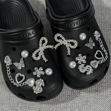 16pcs Silvery Heart Shaped Chain Shoe Charms | Bling Rhinestone Bow-Knot Dollar Shoes Decorations, Diy Removable Artificial Faux Bead Shoe Accessories - Silver - View 1