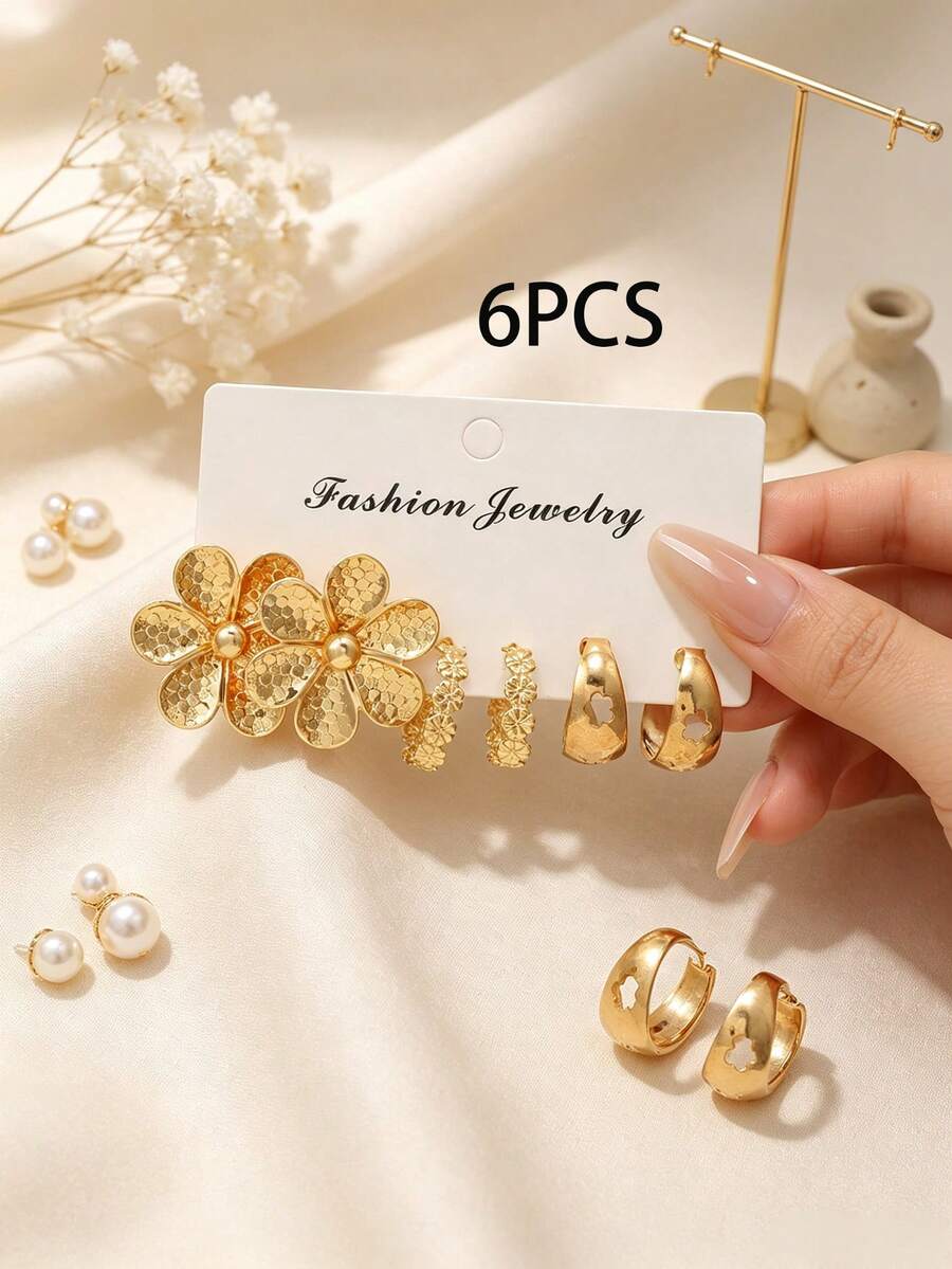 Set 3 Pasang Anting Lingkaran Emas, Anting Lingkaran Berbentuk C Berongga Motif Bunga Campuran, Bintang, Daun, untuk Pemakaian Sehari-hari Wanita - Emas - View 1