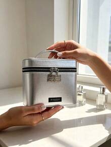 GIVENCHY Silver Handheld Makeup Bag, Portable And Durable, Suitable For Travel, Featuring Brand Logo Design, Large Capacity, Suitable For Personal Use And Gift Giving, GIVENCHY‑GIFT‑19 - Silver - View 5