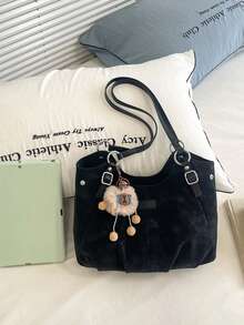 Bolso de hombro con textura de tie-dye esmerilado y desgastado, colgante de peluche suave con diseño de dibujos animados, diseño plisado casual, gran capacidad versátil, puede contener teléfono, libros, paraguas, cosméticos, adecuado para ir al trabajo, compras, citas, viajes cortos - Negro - Ver 3