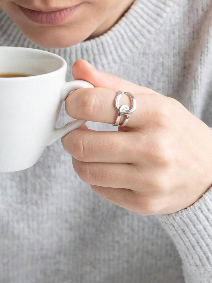1pc Double Layer Intertwined Plain Band Interlocking Cross Knot Ring, Fashionable Unique Design Open Ring For Women - Silver - View 1