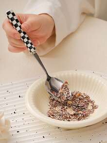 4/24pcs Unique Checkered Pattern Stainless Steel Tableware Set, Beautiful And Elegant Porcelain, Multiple Colors, Including Ceramic Handle Silverware, Creative Kitchen, Including Forks, Table Knife, Spoons, Dessert Spoon, Suitable For Daily Dining - Multicolor - View 9