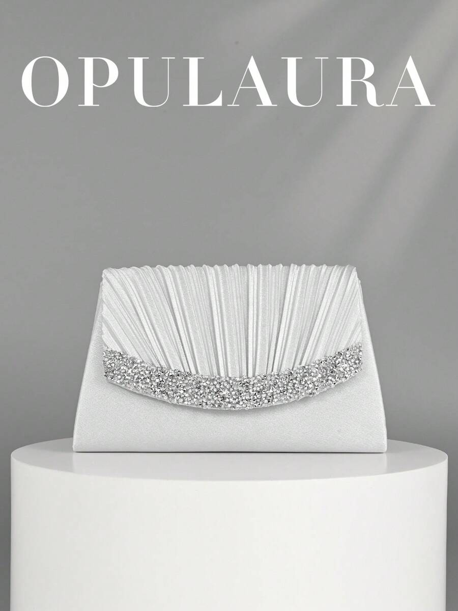 OpulAura 银色褶皱迷你手拿包,适合秋冬季节。这款优雅时尚的信封式手提包饰有闪亮水钻,专为女性设计,适合派对、婚礼、晚宴、毕业典礼等场合,是理想的礼物之选。 - 銀色 - 查看 1