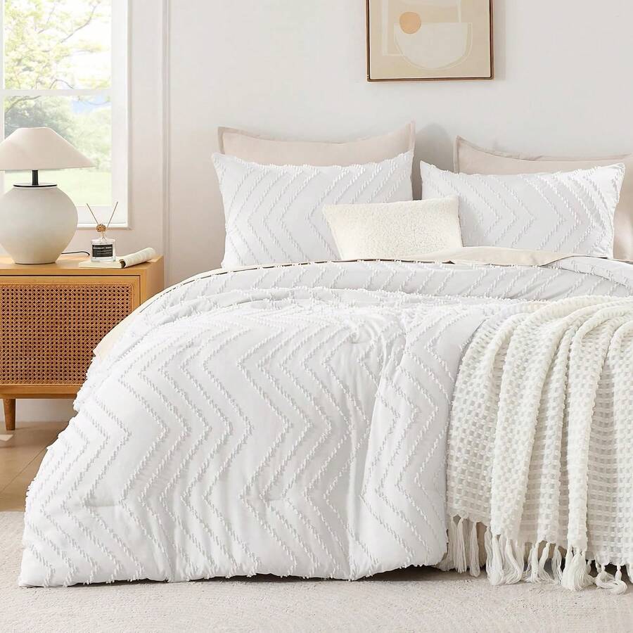 Quilt Sets - White - View 1