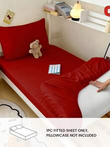 HONEYMOON 1pc Solid Color Soft Fitted Sheet 100% Polyester Fabric Lightweight Cloud-Like Touch Bedding Mattress Cover, Suitable For 9-12 Inch Depth Mattress, Soft Breathable Machine Washable, Anti-Shrink, Fade-Resistant, All-Season Use, Different Sizes Suitable For Home And Dorm, Back To School Dorm Essential, Red - Red - View 2