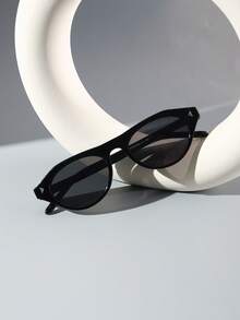 1 PC Men Casual Street Style Geometric Fashion Glasses Soft Tinted Lens Classic Black PC Frame Lightweight For Daily Commute Outdoor With Glasses Box - Multicolor - View 3