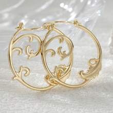 Fashionable Women's Hoop Earrings, Hollow Design, Elegant Jewelry Accessory For Parties - Gold - View 5
