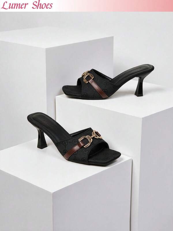 Dames zwarte stiletto muiltjes met vierkante neus en metalen gesp, elegant voor feestjes, nachtclubs en dagelijkse formele gelegenheden.