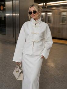 Women's Autumn Elegant New Chinese Style Stand Collar Frog Button Short Jacket, Loose Wide Sleeve Casual Jacket - White - View 7