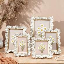 1pc White Photo Frame With Gold Border, Daisy Flower Decorative Frame, Square Desktop Display Frame, Dual-Use Horizontal And Vertical For Home Decor And Photography Props, Floral Frame, Mother's Day Gift, Graduation Gift, Wedding Table Decor, Spring Home Decor - Multicolor - View 3