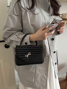迷你手提包 素色波浪蝴蝶結翻蓋斜挎包 時尚女款小包 - 黑色 - 查看 5