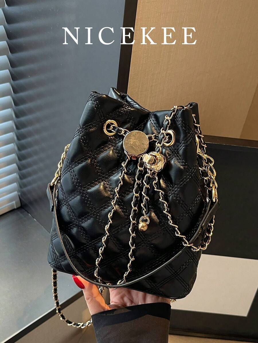 Nicekee Diamond Patterned Drawstring Bucket Handbag With Thin Chain And Metal Accessories, Suitable For Daily Outings, Dates, Gatherings And Commuting