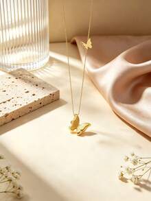 1pc Minimalist Elegant Style Matte Butterfly Pendant Stainless Steel Women's Necklace Suitable For Daily Wear/Party/Evening/Street Style/Friend's Holiday Gift - Yellow Gold - View 4