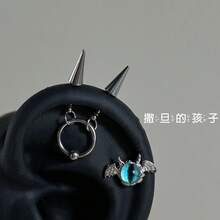 Industrial Cool Stud Earrings, Cartilage Studs, Helix Studs, Demon Studs, Gothic Style Unisex Ear Jewelry, Suitable For Piercing, Halloween, Christmas, Daily Wear - Silver - View 3