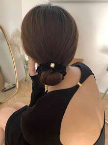 topshiny New Minimalist Black Velvet Scrunchie Hair Tie Elegant Hair Band Exquisite Hair Rope Versatile Elastic Hair Accessory 1pc - Multicolor - View 3