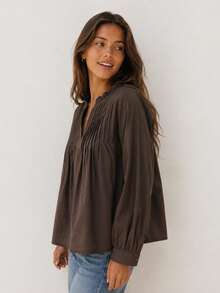 ARMONIAS Teen White Cotton Blouse With Round Neck And V-Neckline, Long Sleeves And Front Pleats, Sizes S To L For Daily Wear And College, Fall 2026 Women's - Brown - View 3