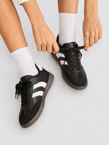 TCVC White And Black Contrast Low-Top Retro Sneakers, Comfortable Flat Casual Training Shoes, Women's Daily Wear - Black - View 9