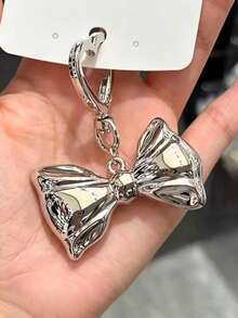1pc Korean Ins Style Silver Bowknot Keychain Heart Pendant Niche Design Bag Accessory - Multicolor - View 4