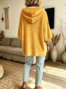 Plus Size Women's 3/4 Sleeve Solid Color Gold Velvet Casual T-Shirt Top, Autumn/Winter - Yellow - View 3