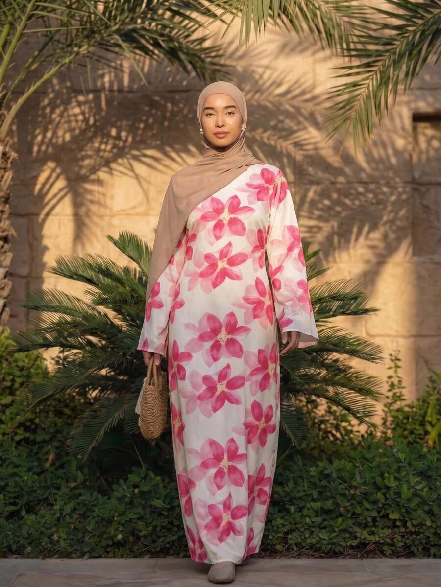 This Arabic Long Dress Has A Dignified Style, Featuring Oversized Floral Print, Round Neckline And Long Sleeves, With A Waist Belt On The Back - White - View 1