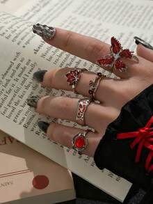 5PCS Dark Gothic Burgundy Butterfly Maple Leaf Rings, Vintage Red Enamel Rhinestone Stackable Ring Set For Women - Silver - View 2