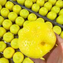 1pc Color-Changing Lemon Squeeze Toy, Crispy ASMR Squishy Ball With Built-In Block Filling, Realistic Fruit Stress Relief Fingertip Toy, Soft TPR Sensory Decompression Toy, Suitable For Adults, Fun Office Desk Relaxation Gift - Multicolor - View 7