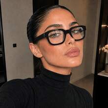 1pc Women's Black Frame Square Non-Prescription Glasses, Minimalist Luxury Design, Oversized Frame For Slimmer Face, Versatile For Daily Wear - Multicolor - View 4