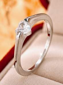 1 pieza Anillo solitario minimalista de tono plateado, anillo de dedo con una sola piedra CZ redonda transparente para mujeres, uso diario y compromiso - Anillo sencillo - Ver 4