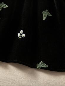 1pc Baby Girl Peter Pan Collar Green Velvet Butterfly Daisy Embroidered Vintage A-Line Black Dress - Black - View 8
