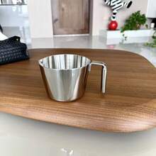 304 Stainless Steel Milk Pot, Creative Shaped Milk Pot, Deep Ramen Pot For Home Use, Gas Stove And Induction Cooktop Compatible, Thickened Shaped Milk Pot Baking Measuring Cup Heating Multi-Purpose Pot - View 11