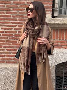 1PC Women's Casual Plaid Print Cashmere Scarf, Street Fashion Shawl, Suitable For Autumn/Winter Decoration, Holiday/New Year Gift - Khaki - View 3