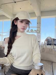 優雅極簡性感圍巾領露肩長袖T恤 女款秋冬設計百搭不對稱打底層針織上衣 女款秋季上衣 - 杏色 - 查看 3