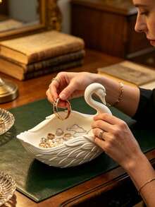 Swan Jewelry Tray, Embossed Wing Design Jewelry Storage Dish, Ins Style Pure White Desktop Organizer, Entryway Key Holder, Vanity Earring Necklace Storage, Romantic Wedding Decor Ornament, Wedding Decoration/Gift, Holiday Gift, Cosmetic Organizer, Room Decor - Multicolor - View 2