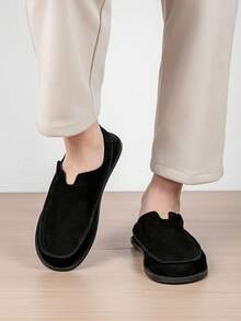 Plus Size Men's Colorblock Suede Loafers, Contrast Color Suede, Unique Minimalist Low-Top Design, Soft Foot Feel, 2 Colors Available - Black - View 5